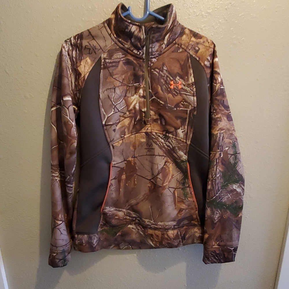 Under armour womens camo fleece half zip